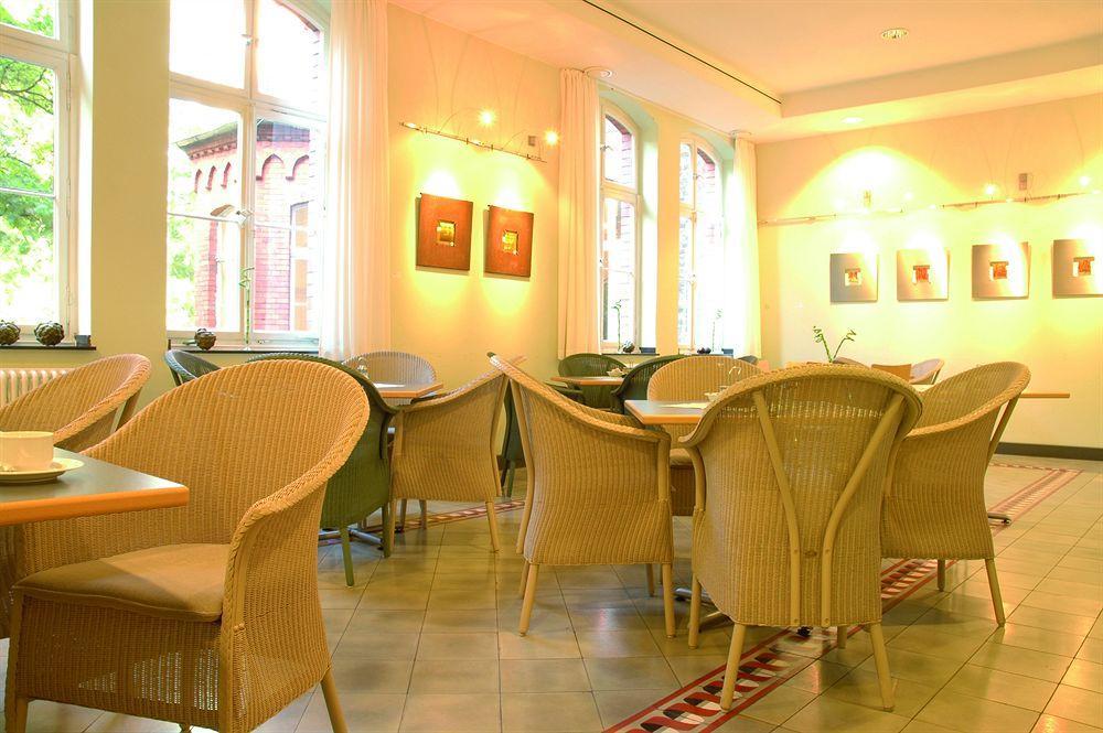 Hotel Mutterhaus Duesseldorf Kültér fotó