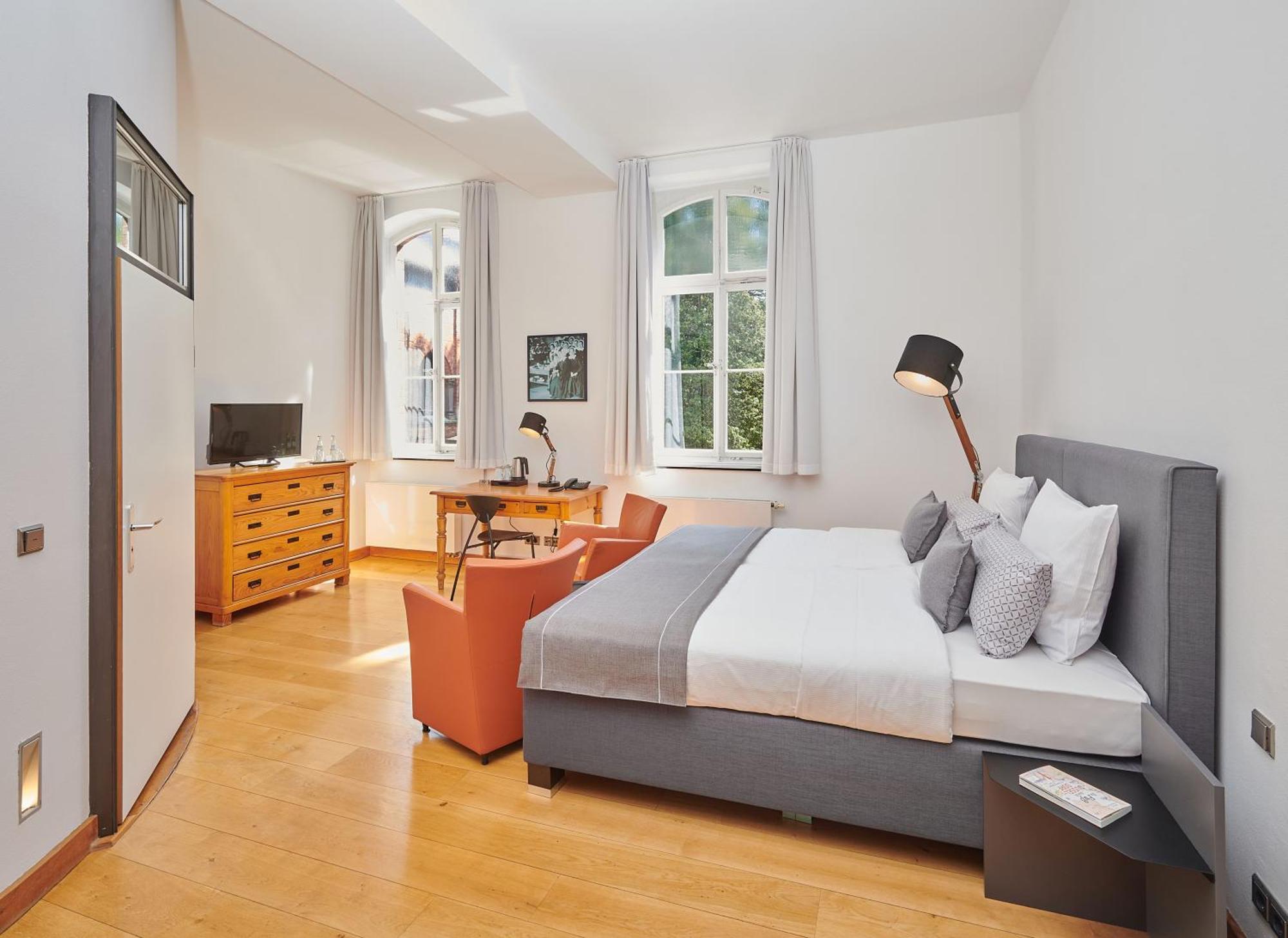 Hotel Mutterhaus Duesseldorf Kültér fotó
