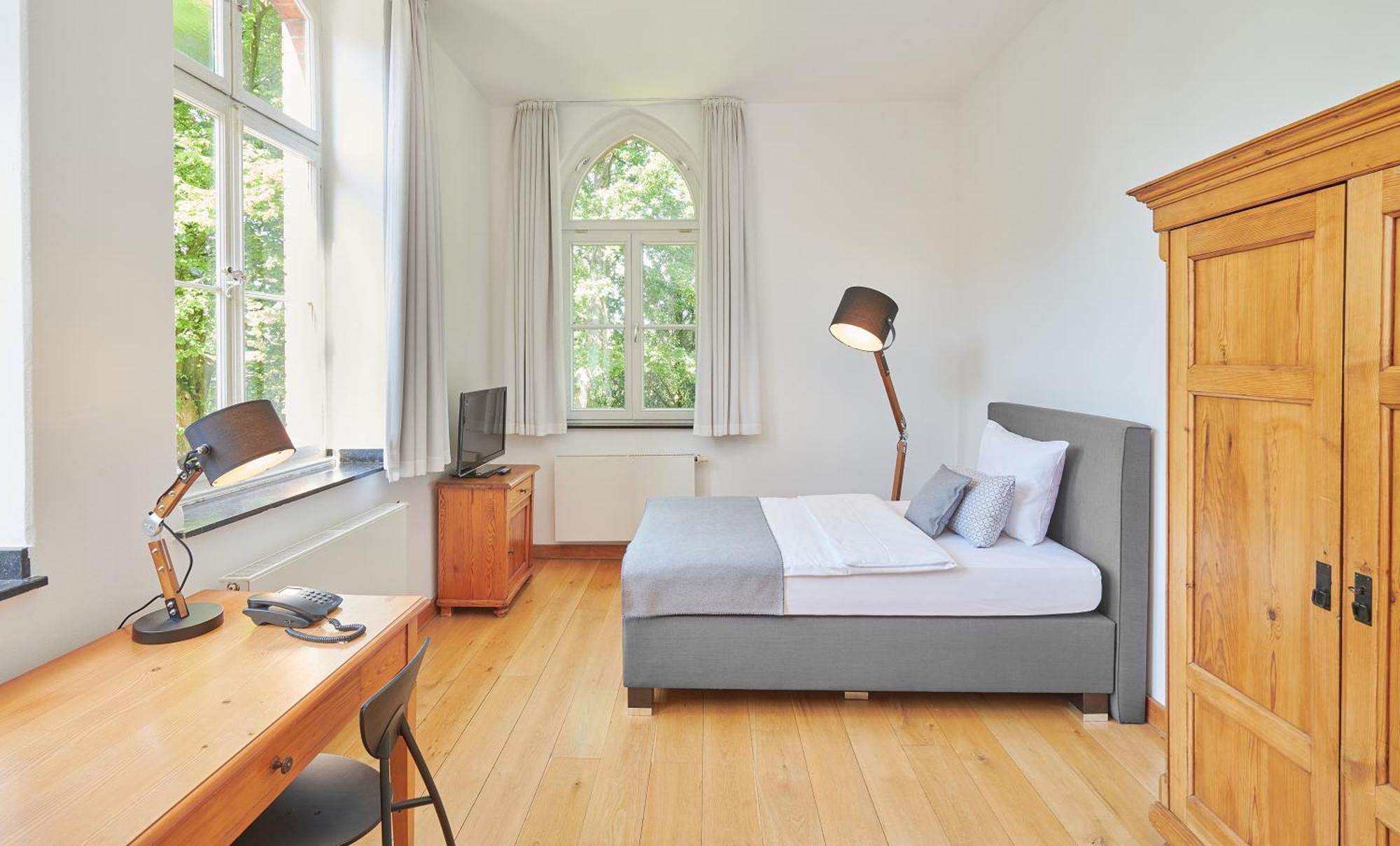 Hotel Mutterhaus Duesseldorf Kültér fotó