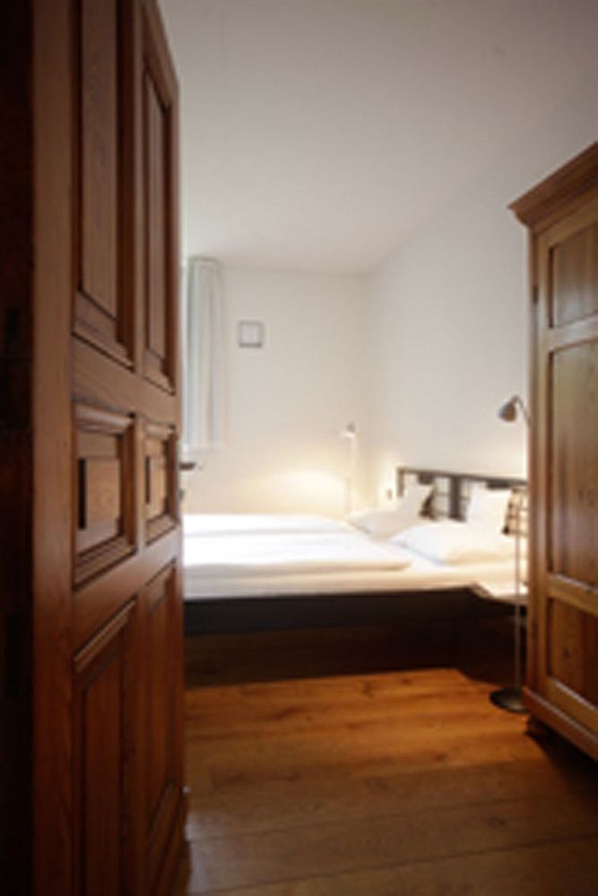 Hotel Mutterhaus Duesseldorf Kültér fotó