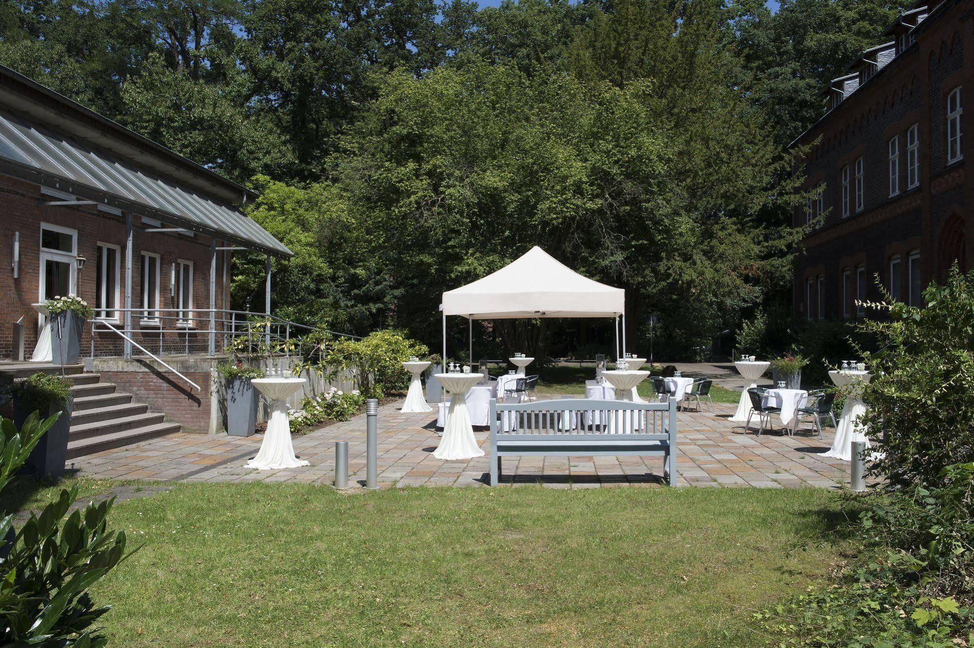 Hotel Mutterhaus Duesseldorf Kültér fotó
